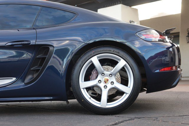 Used 2018 Porsche 718 Cayman w/ Sport Chrono Package RWD image 53