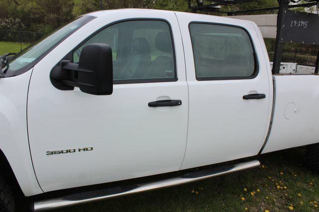 Used 2014 Chevrolet Silverado 3500 W/T AWD/4WD image 13