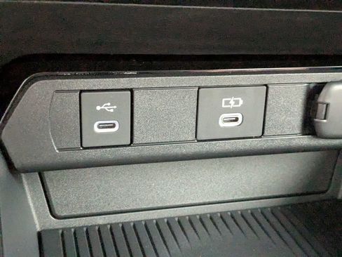 New 2026 Toyota Prius Plug-In Hybrid image 21