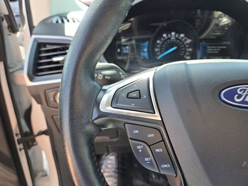 Used 2024 Ford Edge SEL AWD/4WD image 30