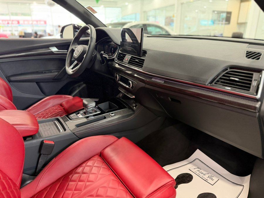 Used 2023 Audi SQ5 Prestige w/ Prestige Package AWD/4WD image 17