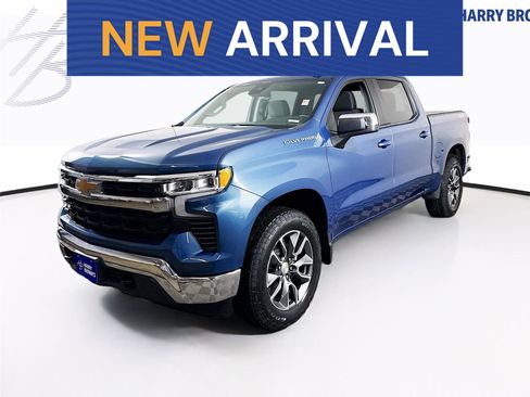 Used 2024 Chevrolet Silverado 1500 LT image 1