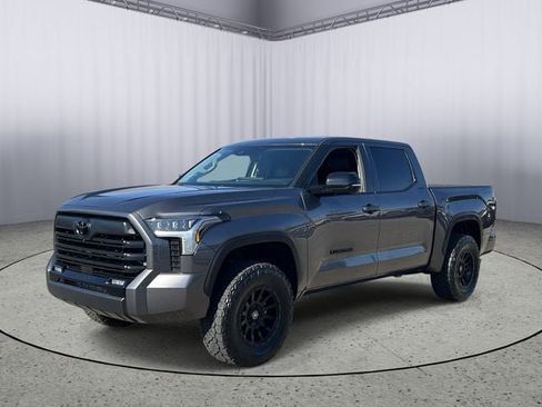 Used 2024 Toyota Tundra Limited AWD/4WD image 1