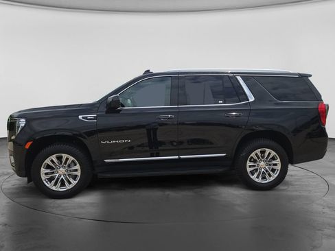 Used 2024 GMC Yukon SLT AWD/4WD image 7