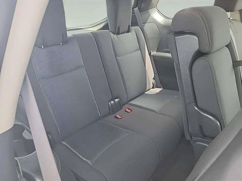 Used 2019 Nissan Pathfinder S AWD/4WD image 23