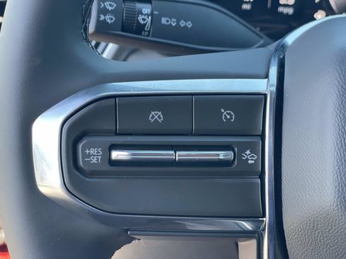 New 2026 GMC Canyon Elevation RWD image 11