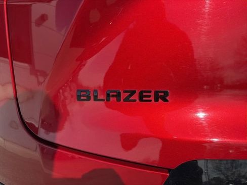 Certified 2024 Chevrolet Blazer RS w/ Enhanced Convenience Package FWD image 12