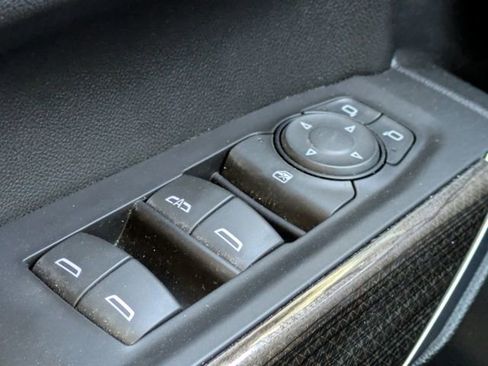 Used 2020 Chevrolet Silverado 1500 RST w/ Rally Edition image 27