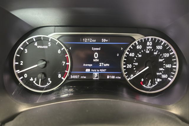 Used 2022 Nissan Sentra SR w/ Electronics Package FWD image 16