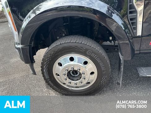 Used 2024 Ford F450 Limited w/ FX4 Off-Road Package image 13