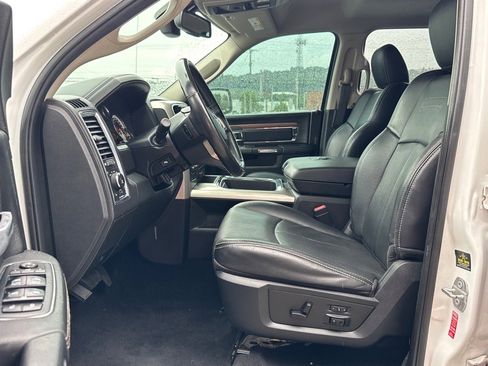 Used 2018 RAM 1500 Laramie w/ Convenience Group image 7