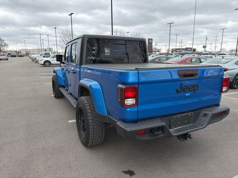 Used 2021 Jeep Gladiator Sport image 13