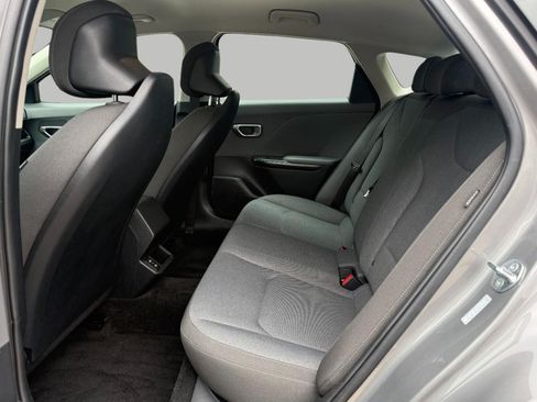 Used 2025 Kia K4 FWD image 26