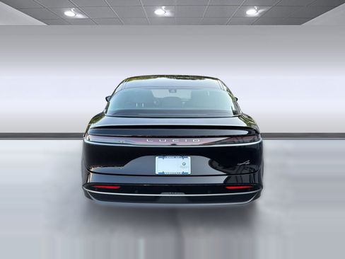 Used 2024 Lucid Air Pure RWD image 10