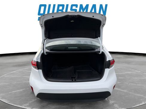 Used 2024 Toyota Corolla LE image 23