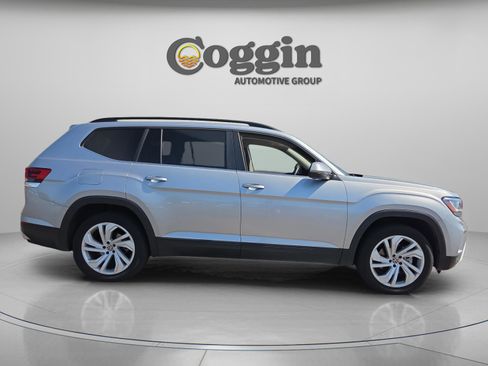 Used 2022 Volkswagen Atlas SE image 6