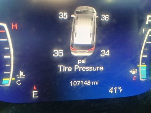 Used 2019 Chrysler Pacifica Touring-L Plus image 29