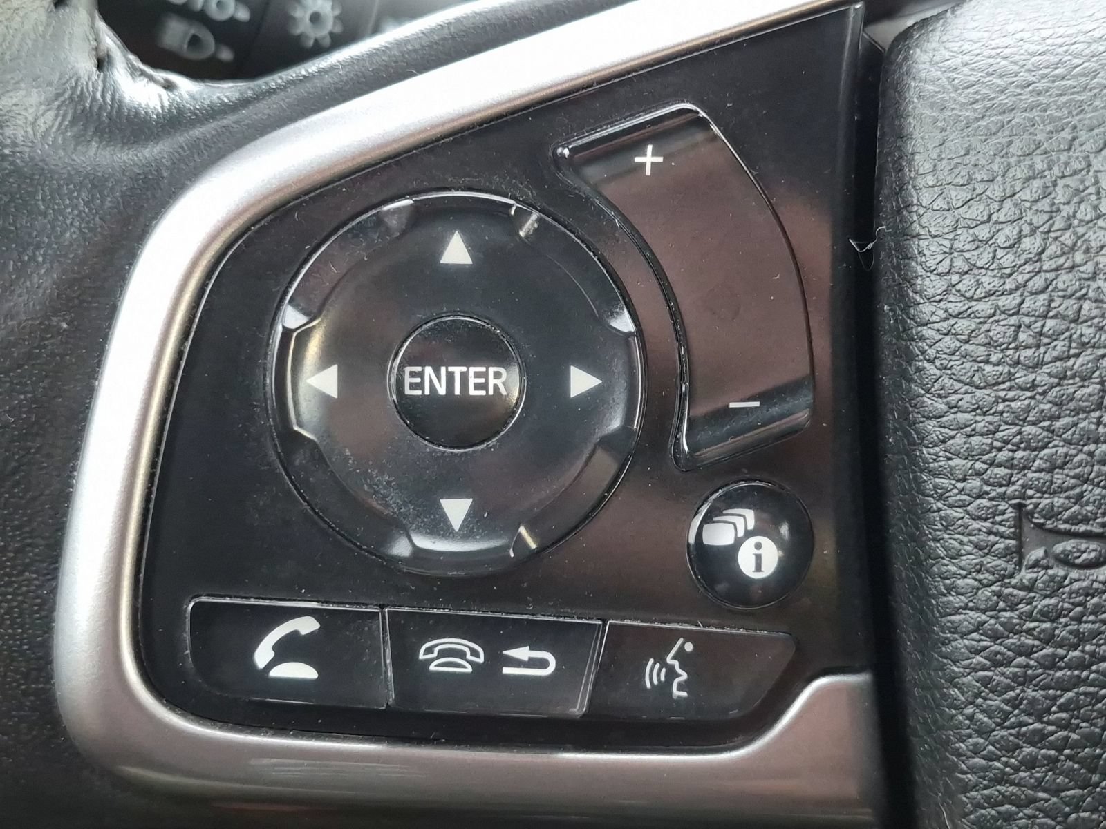 Used 2022 Honda CR-V EX-L image 19