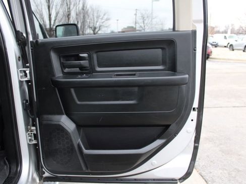 Used 2018 RAM 1500 Express w/ Express Value Package image 22