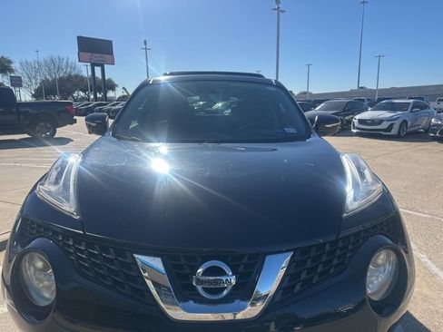 Used 2016 Nissan Juke SV w/ Technology Package image 2