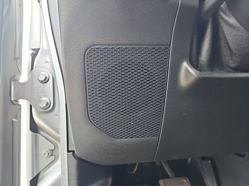 Used 2018 Jeep Wrangler Unlimited Rubicon w/ Dual Top Group AWD/4WD image 24