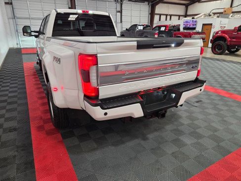 Used 2019 Ford F350 Platinum w/ Platinum Ultimate Package image 29