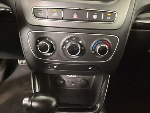 Used 2014 Kia Sorento LX FWD image 21