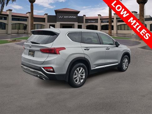 Used 2020 Hyundai Santa Fe SEL image 8