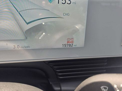 Used 2024 Hyundai Ioniq 5 SEL RWD image 27