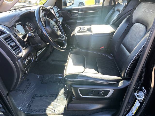Used 2022 RAM 1500 Laramie AWD/4WD image 29