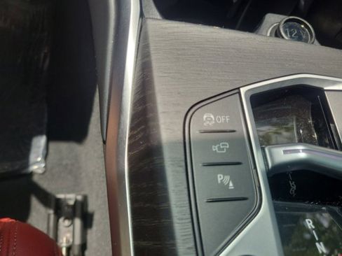 Used 2023 BMW M340i w/ Premium Package image 31