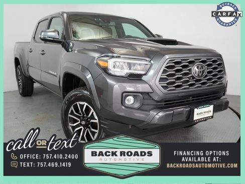 Used 2021 Toyota Tacoma TRD Sport image 1