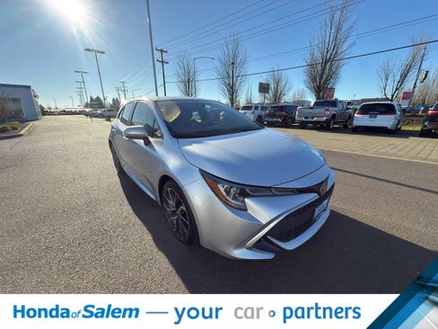 Used 2020 Toyota Corolla XSE image 8