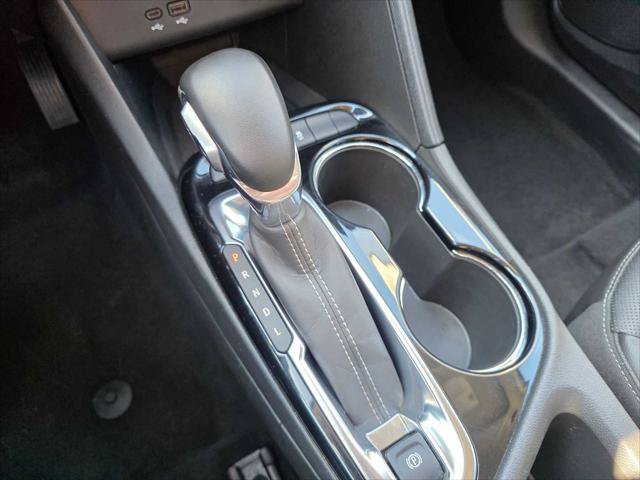 Used 2024 Buick Encore GX Sport Touring AWD/4WD image 33