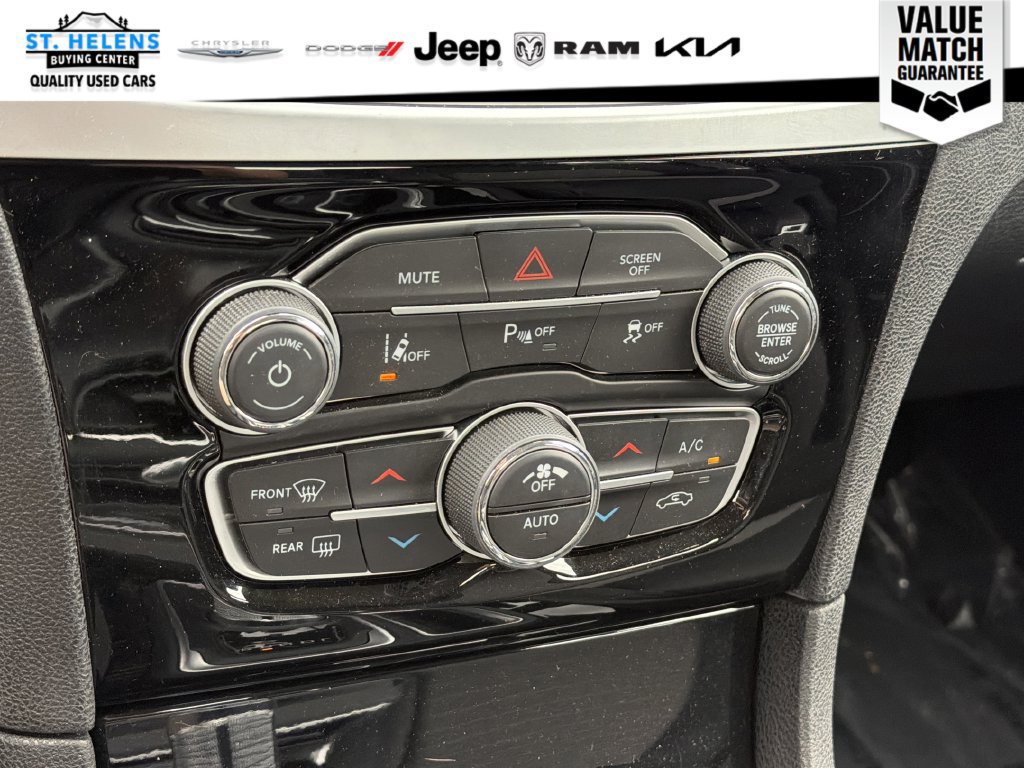 Used 2023 Chrysler 300 Touring w/ Safetytec Plus Group RWD image 24