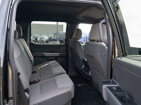 New 2026 Ford F150 XLT w/ Equipment Group 302A MID image 20