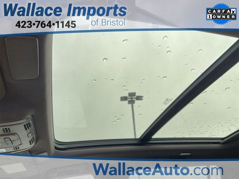 Used 2022 Cadillac Escalade ESV Premium Luxury w/ Performance Package image 10