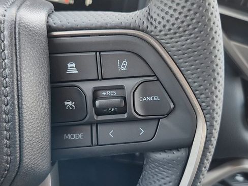 New 2026 Toyota Tundra Limited AWD/4WD image 12