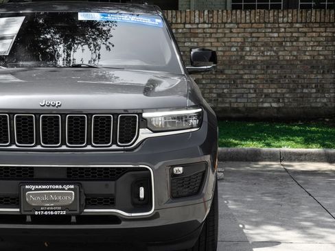 Used 2023 Jeep Grand Cherokee L Overland AWD/4WD image 62