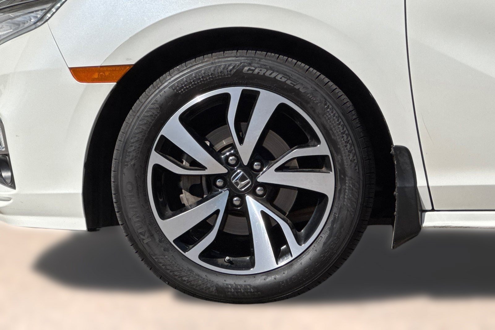 Used 2019 Honda Odyssey Elite image 13