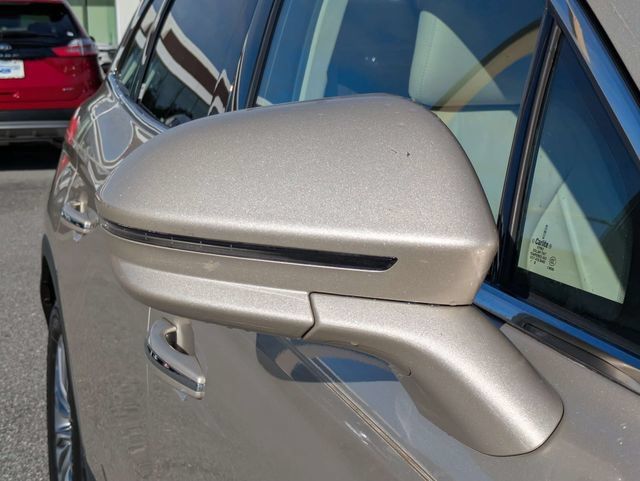 Used 2017 Lincoln MKX Select w/ Select Plus Package FWD image 12