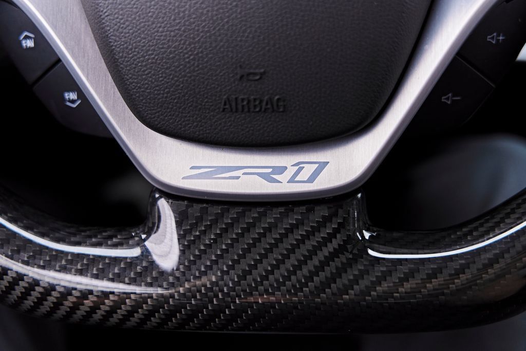 Used 2019 Chevrolet Corvette ZR1 RWD image 76