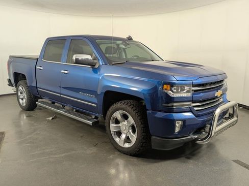 Used 2018 Chevrolet Silverado 1500 LTZ Z71 image 2