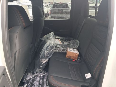 New 2026 Nissan Frontier PRO-4X w/ Pro-4x Convenience Package image 26