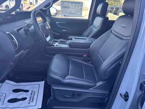 New 2025 Ford Expedition Max Platinum w/ Stealth Performance Package image 12