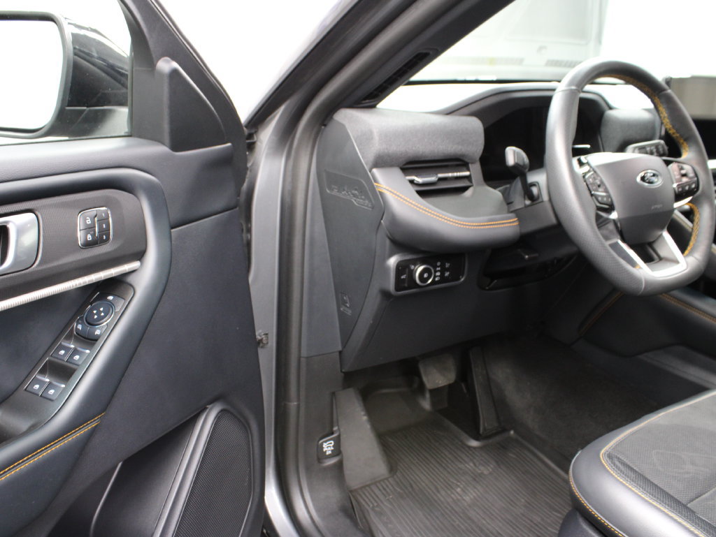 Used 2026 Ford Explorer Tremor w/ Tremor Convenience Package AWD/4WD image 60