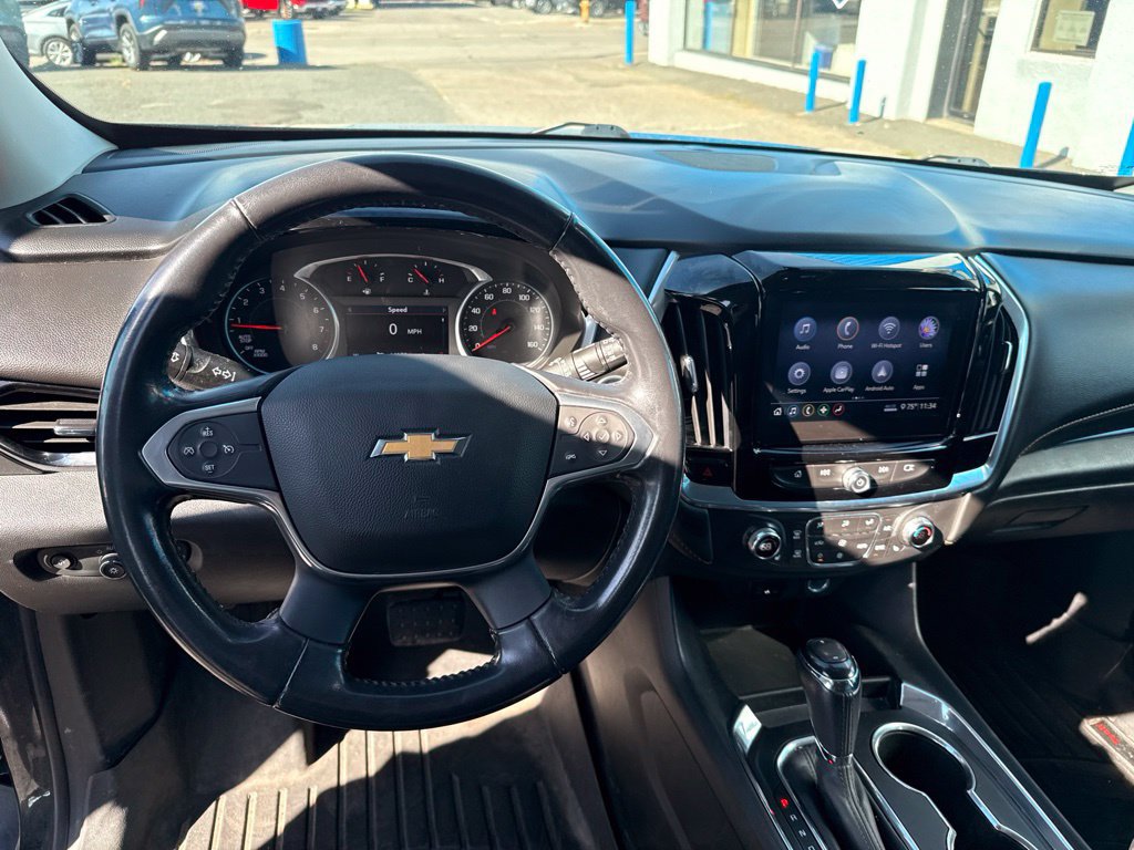 Used 2020 Chevrolet Traverse LT FWD image 23