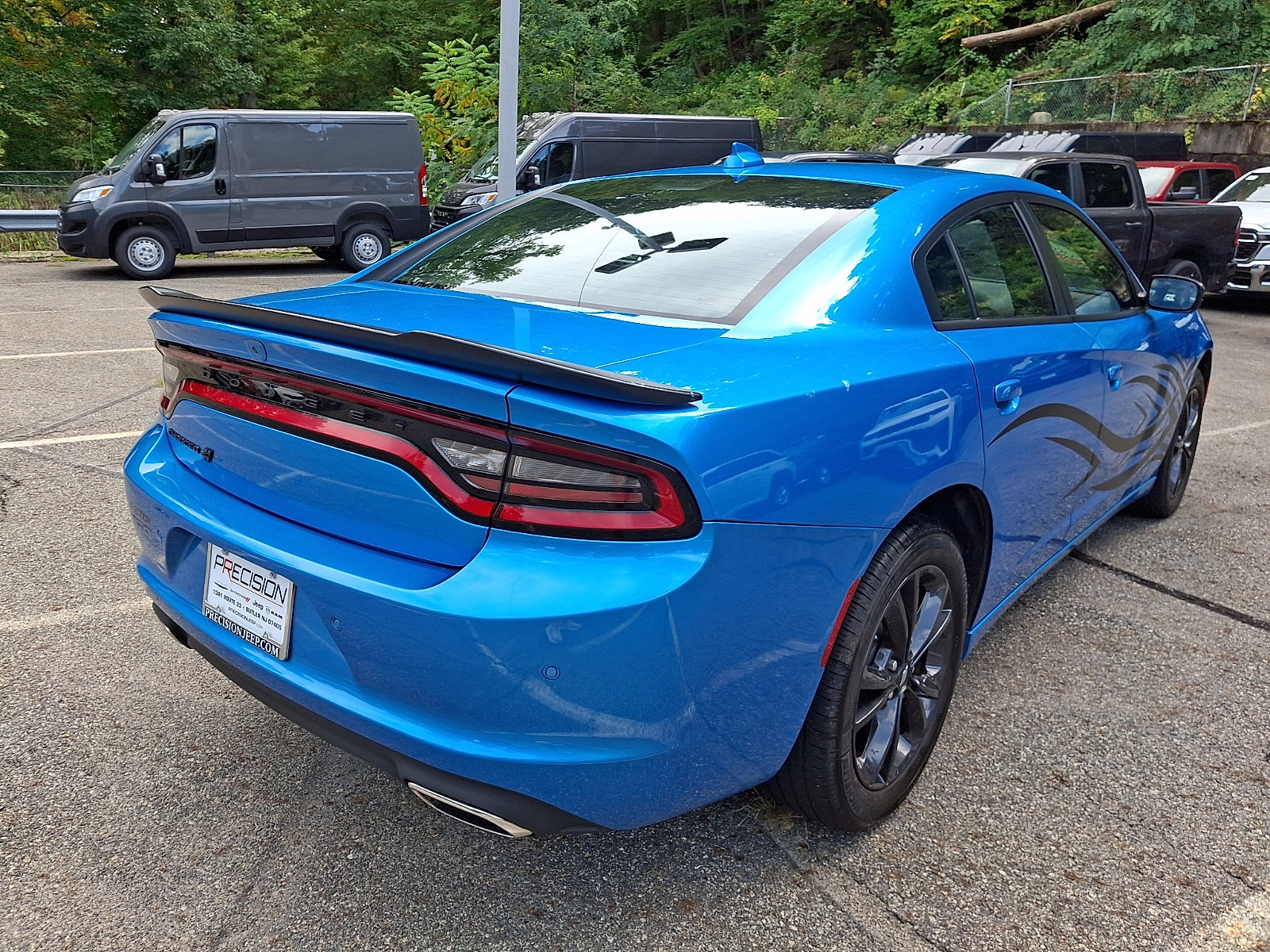 Used 2023 Dodge Charger SXT w/ Blacktop Package AWD/4WD image 7