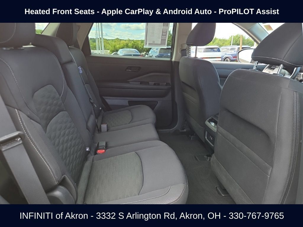 Used 2024 Nissan Pathfinder SV AWD/4WD image 21