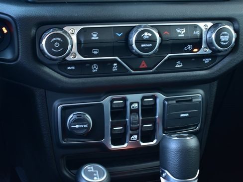 New 2025 Jeep Wrangler Sport S image 35